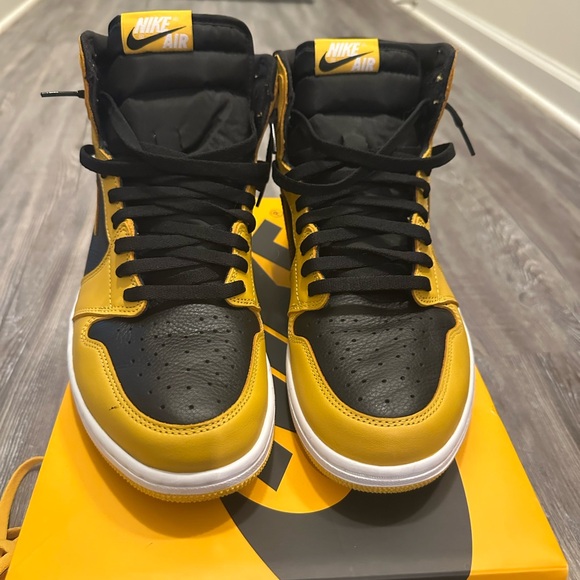 Jordan Men's Black and Yellow High-Top Sneakers (Pollen) - Picture 7 of 7